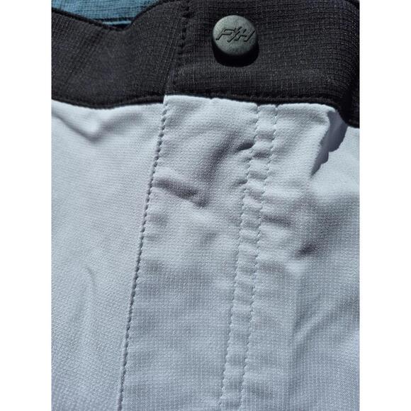 Fasthouse Crossline 2.0 Mountain Bike Shorts Silver Black Size 38 New $100 MSRP - Picture 8 of 9